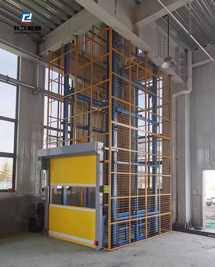 帶工業(yè)門升降機